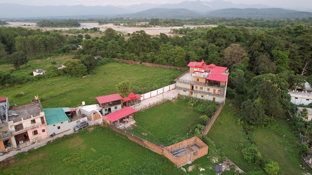 Shiv Shakti Wellness Resort - last minute hotel in Rishikesh