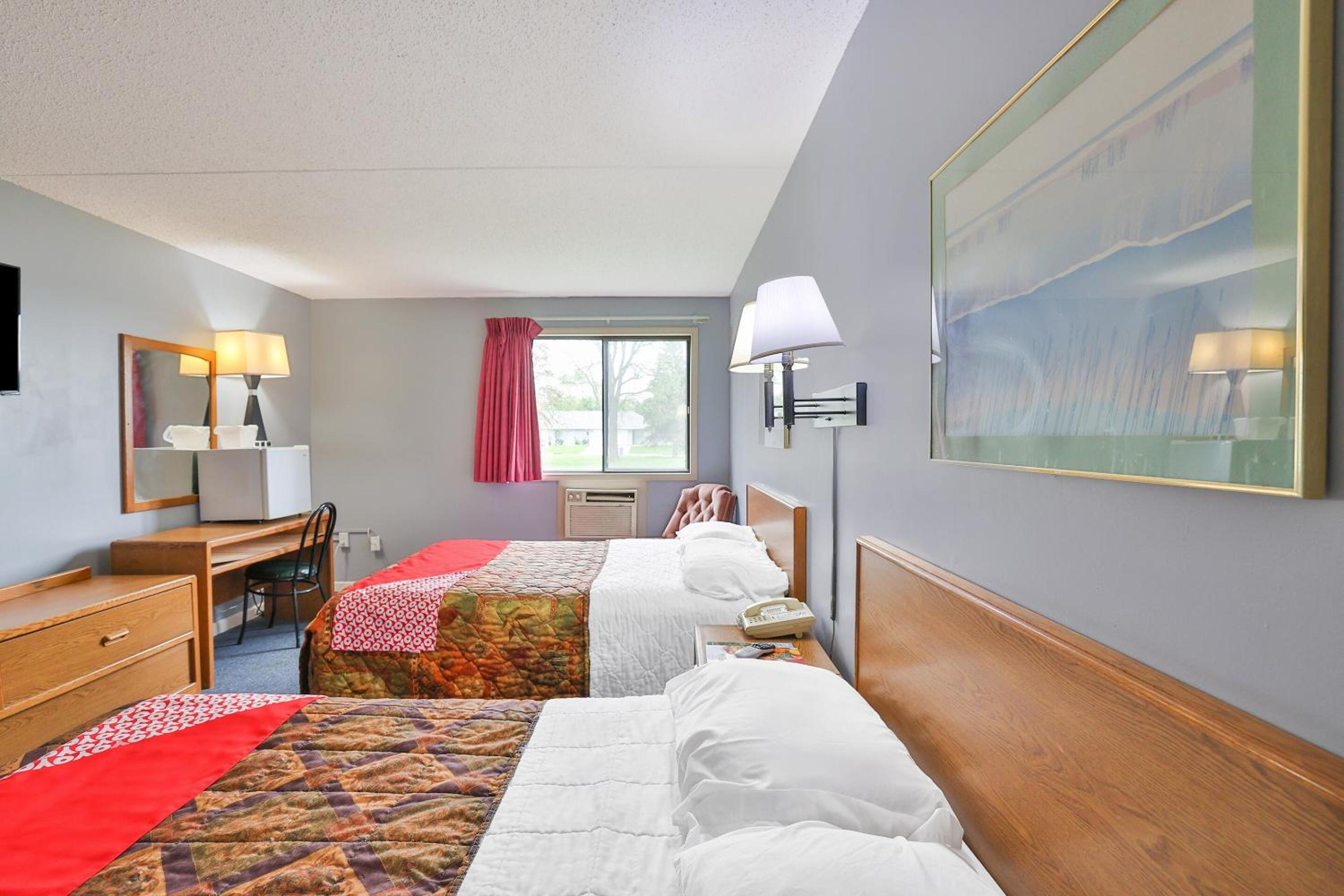 OYO Hotel Pipestone MN Canterbury Park - photo 22