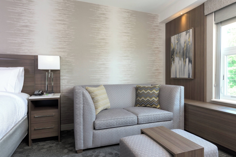 Courtyard by Marriott Edgewater NYC Area - photo 7