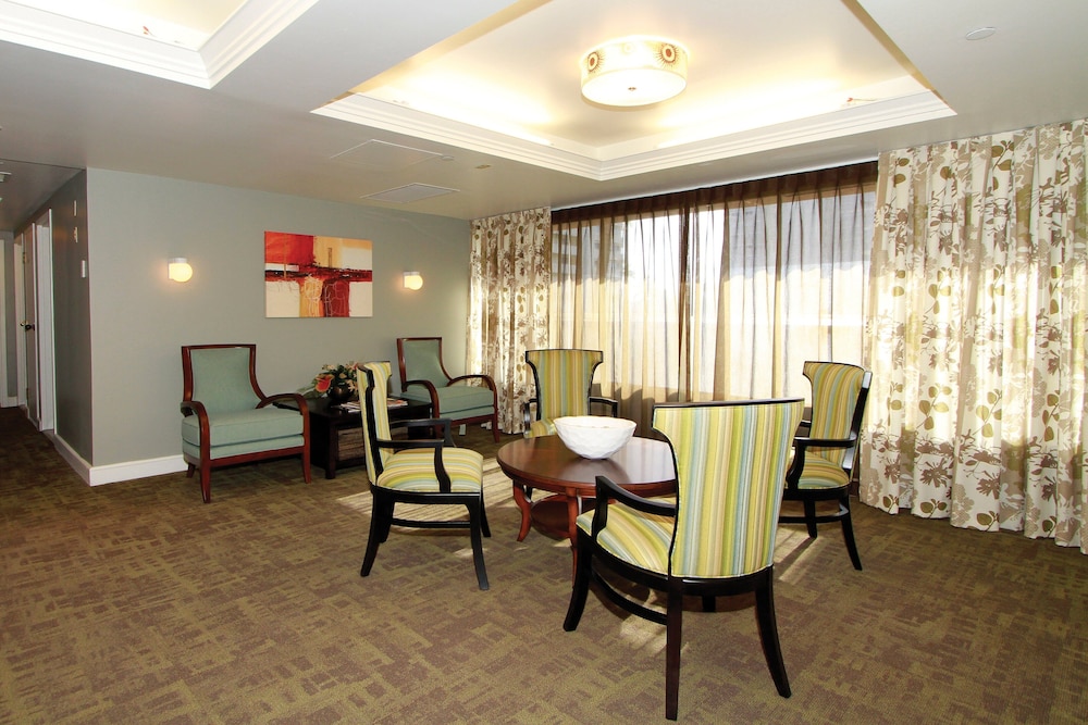 Club Wyndham Royal Garden at Waikiki - photo 26