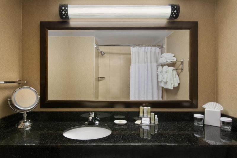 Crowne Plaza Denver Airport Convention Ctr an Ihg Hotel - photo 30