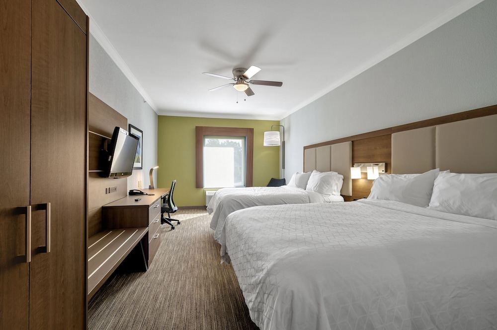 Holiday Inn Express & Suites Lufkin South by IHG - photo 17