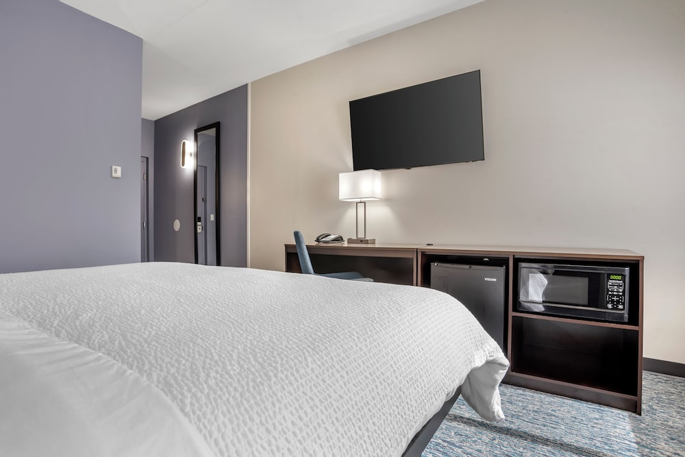Garner Hotel Panama City Beach Northeast by IHG - photo 12