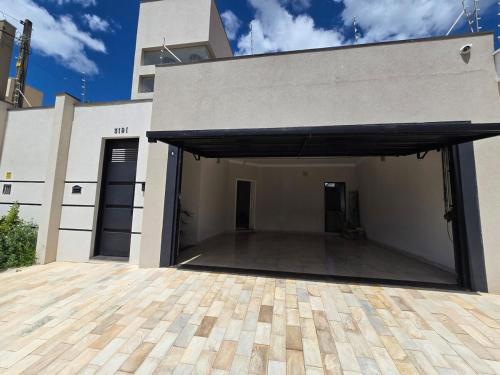 Lar Doce Lar — hotel in Franca