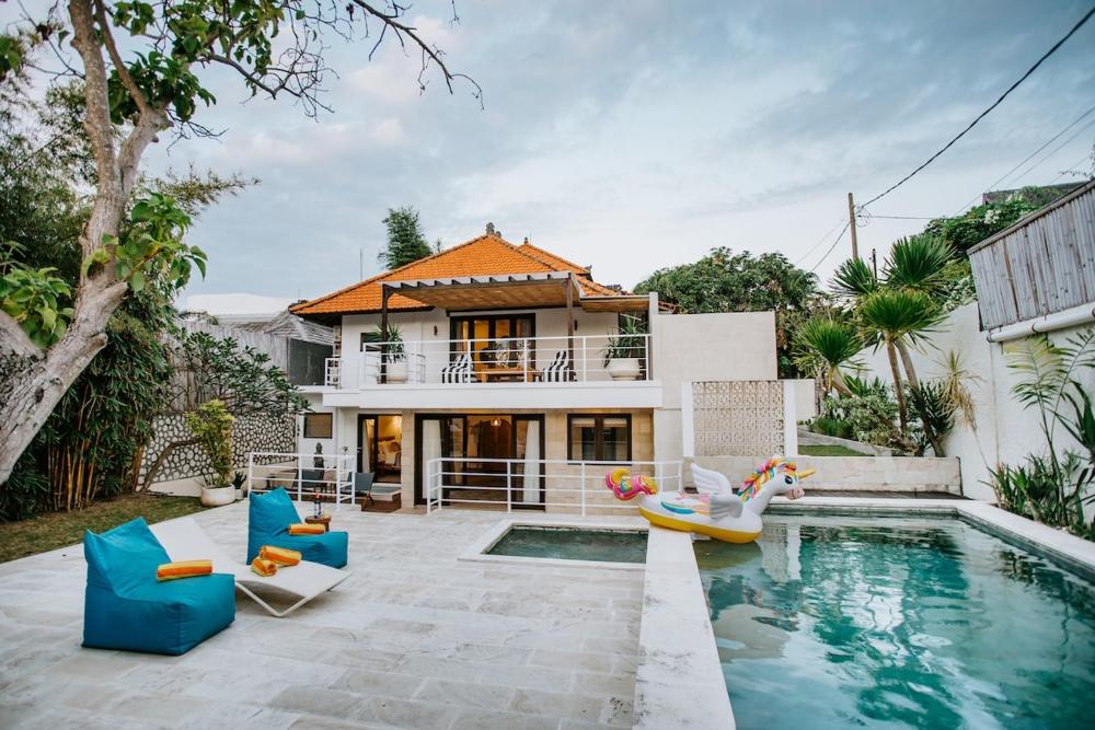Villa Nikashia Canggu — 4-Star Luxury Hotel in Bali, Indonesia