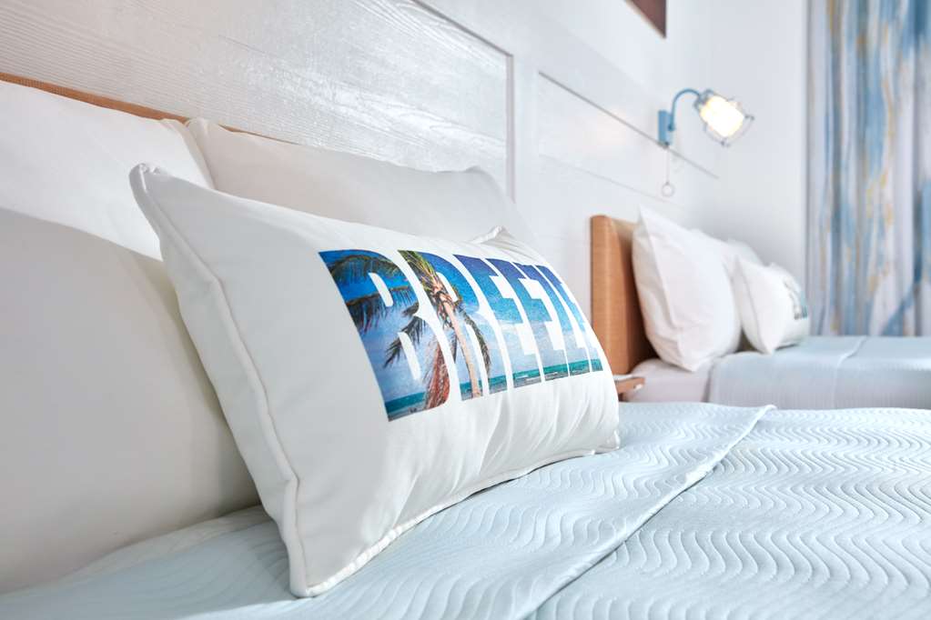 Universal's Endless Summer Resort Dockside Inn and Suites - photo 19