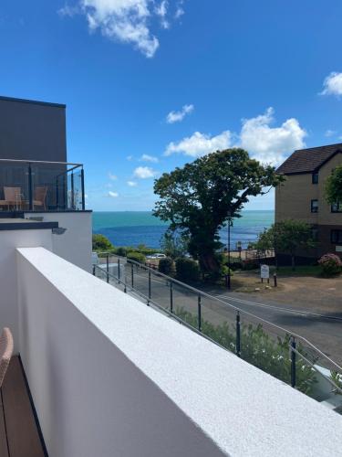 The Bay house Apartments shanklin — 4-Star Luxury Hotel in Shanklin, United Kingdom