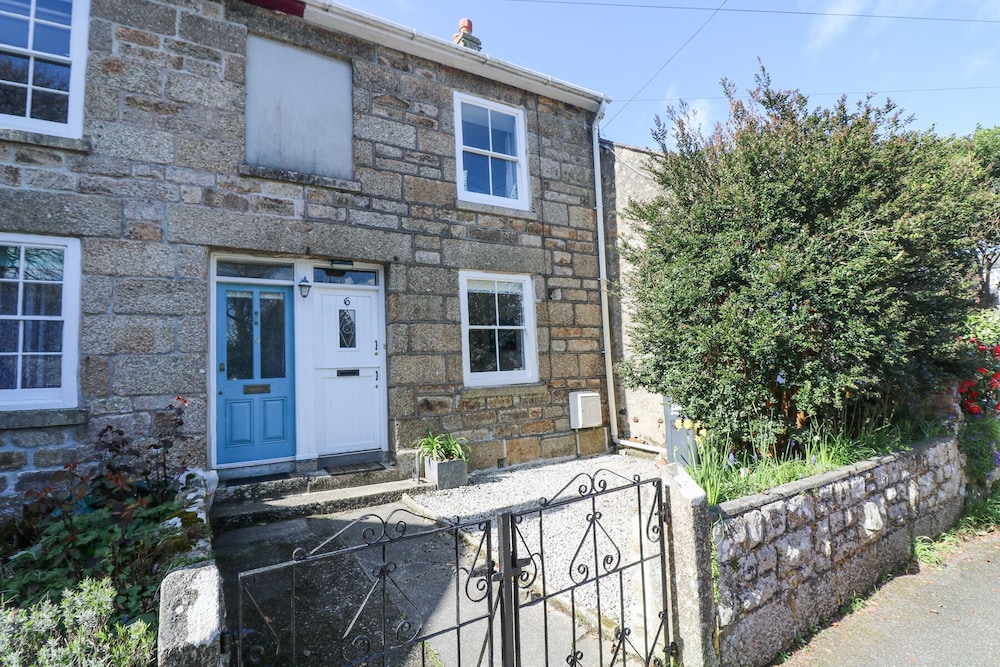 6 Bellair Road in Penzance, United Kingdom