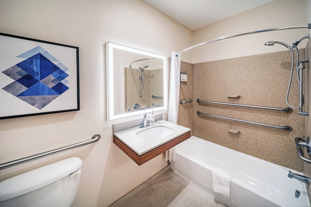Candlewood Suites Georgetown by IHG - photo 11