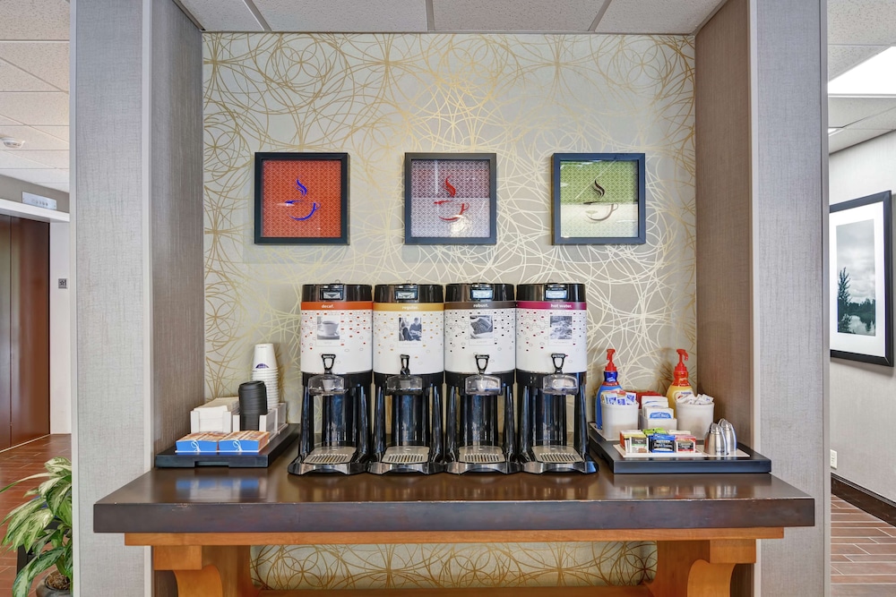 Hampton Inn Charlotte Gastonia - photo 40