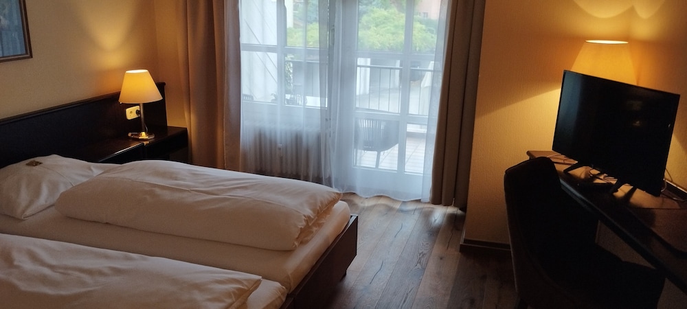 Hotel Am Theater Beim Schloss — Schwetzingen