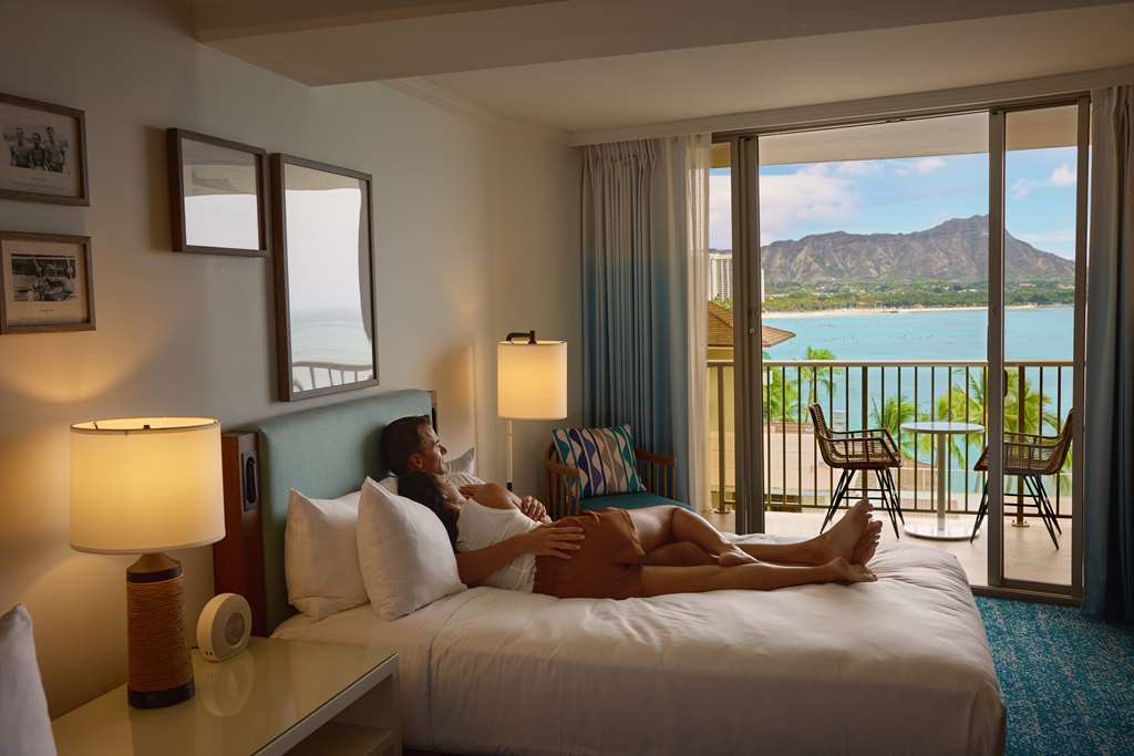 Outrigger Reef Waikiki Beach Resort - photo 102