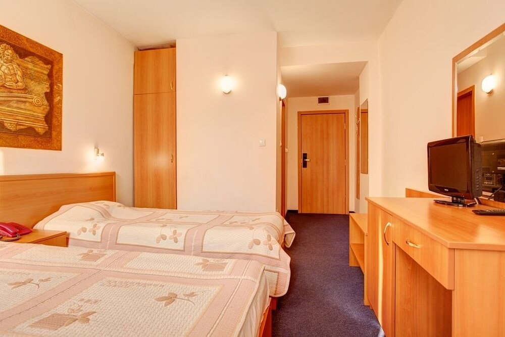 Central Plaza Hotel - carbon neutral hotel in Sofia