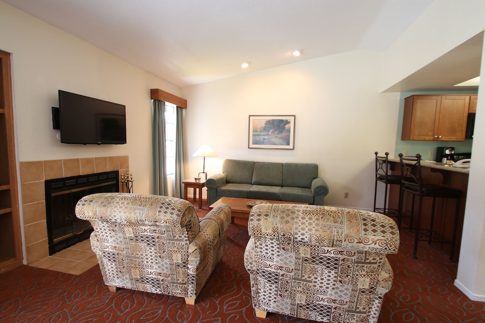 Riviera Oaks Resort - photo 24