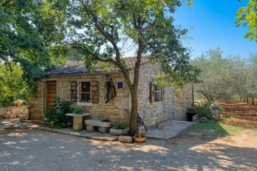 Farm House — 4-Star Luxury Hotel in Porec, Croatia