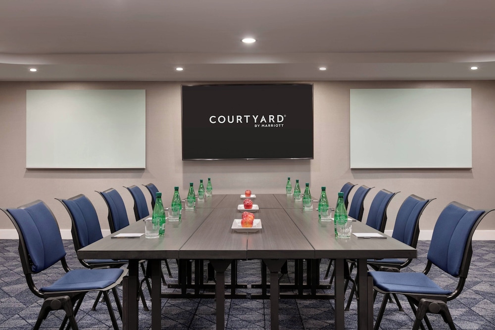 Courtyard by Marriott Lancaster - photo 55