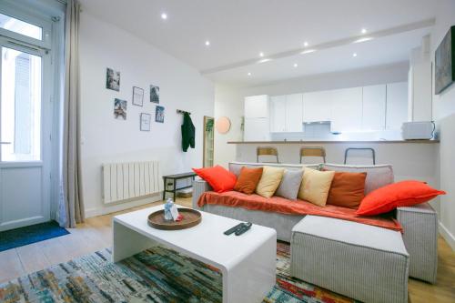 Warm 2 bedrooms apartement c38