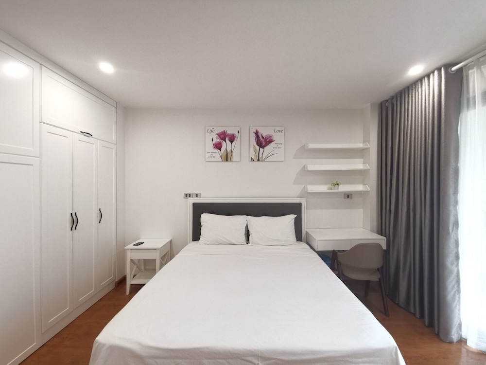 Huyhomestay Hotel & Apartment in Hoan Kiem, Vietnam