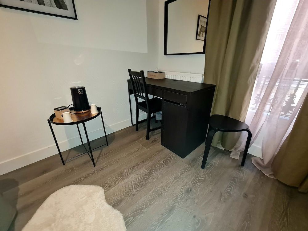 Hotel Le Globe — hotel in Aulnay-Sous-Bois