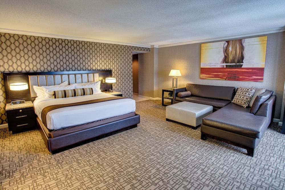 Golden Nugget - photo 12