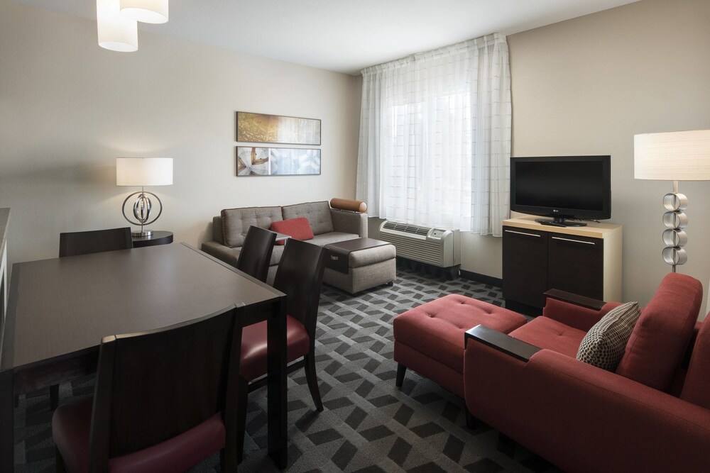 TownePlace Suites by Marriott San Diego Vista - photo 13
