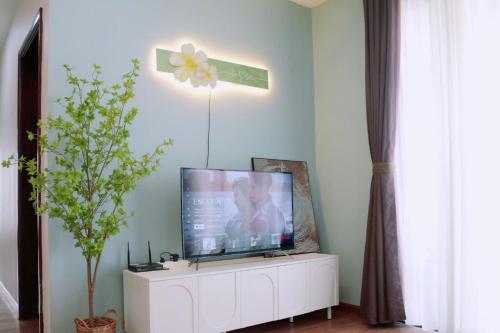 Mint House Vinhomes Times City Apartment — 4-Star Luxury Hotel in Hanoi, Vietnam