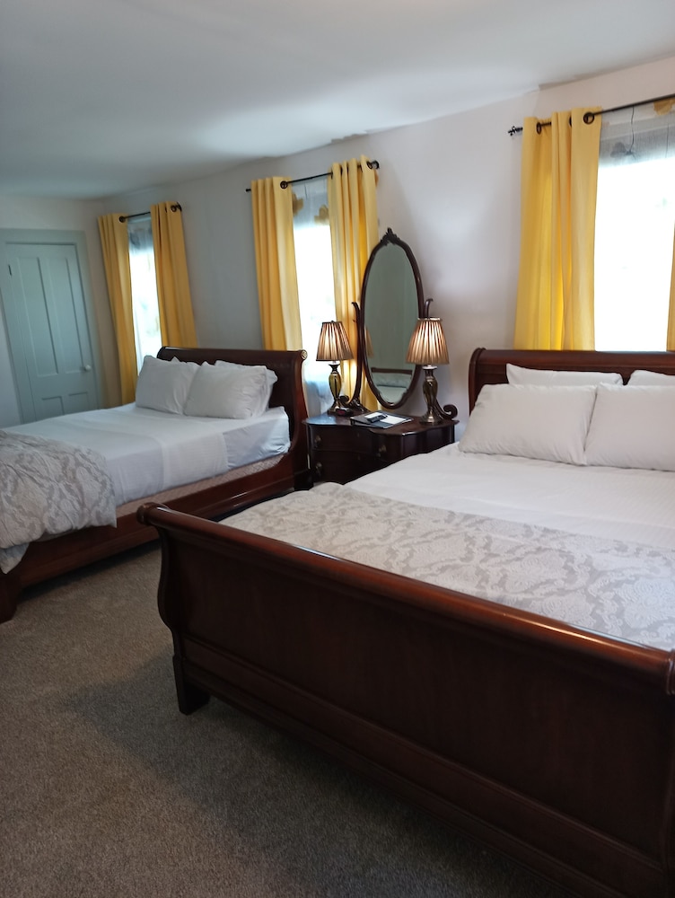 Arlington Inn - photo 23