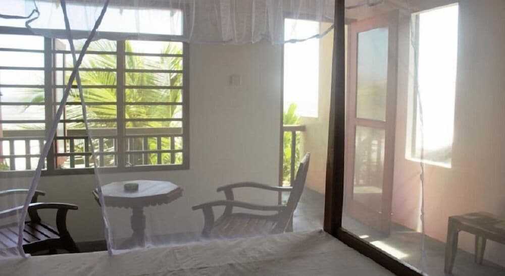 Asiri Yoga Retreat in Galle, Sri Lanka