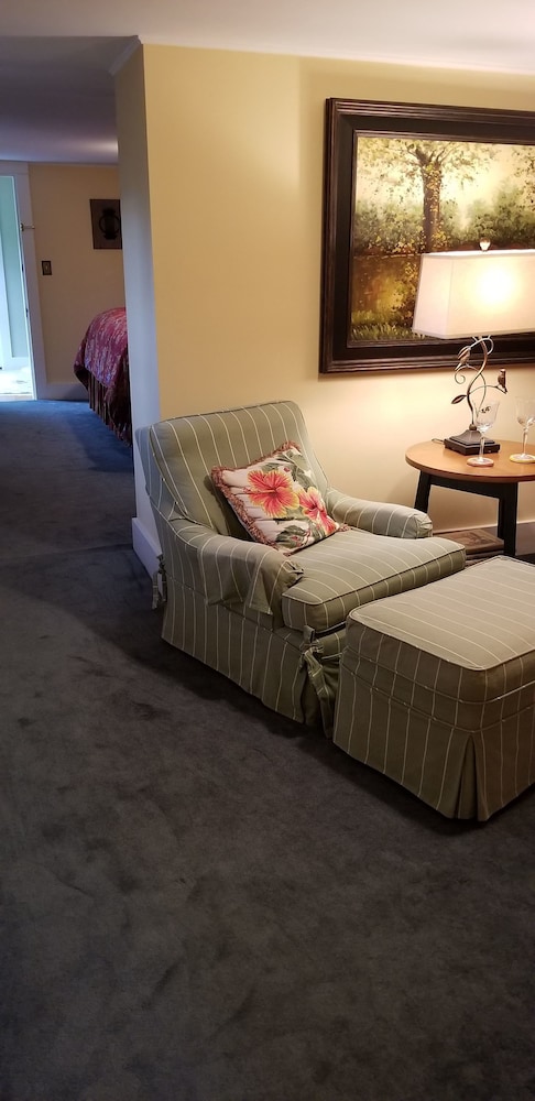 Inn at Clearwater Pond - photo 33