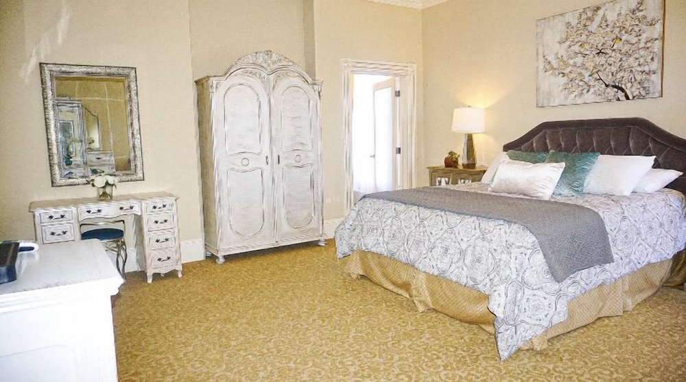 River Rd. Mansion - photo 39