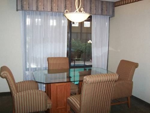 Clarion Inn Near Baylor University - photo 7