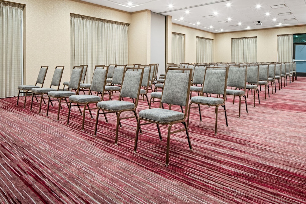 Courtyard by Marriott Houston Northeast - photo 30