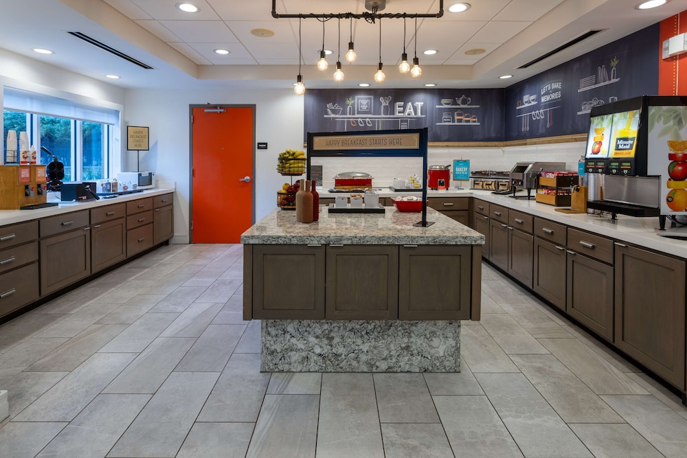 Hampton Inn Atlanta Georgia Tech Downtown - photo 26