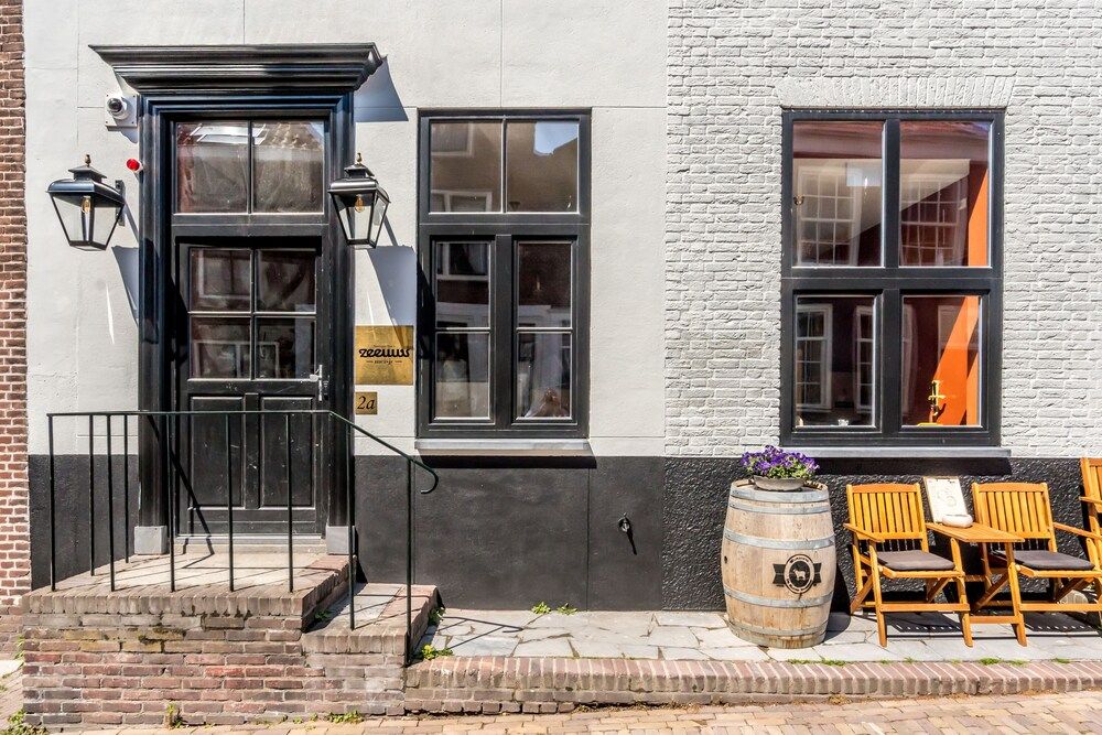 Boutique Hotel Zeeuws Meisje — hotel in Zierikzee