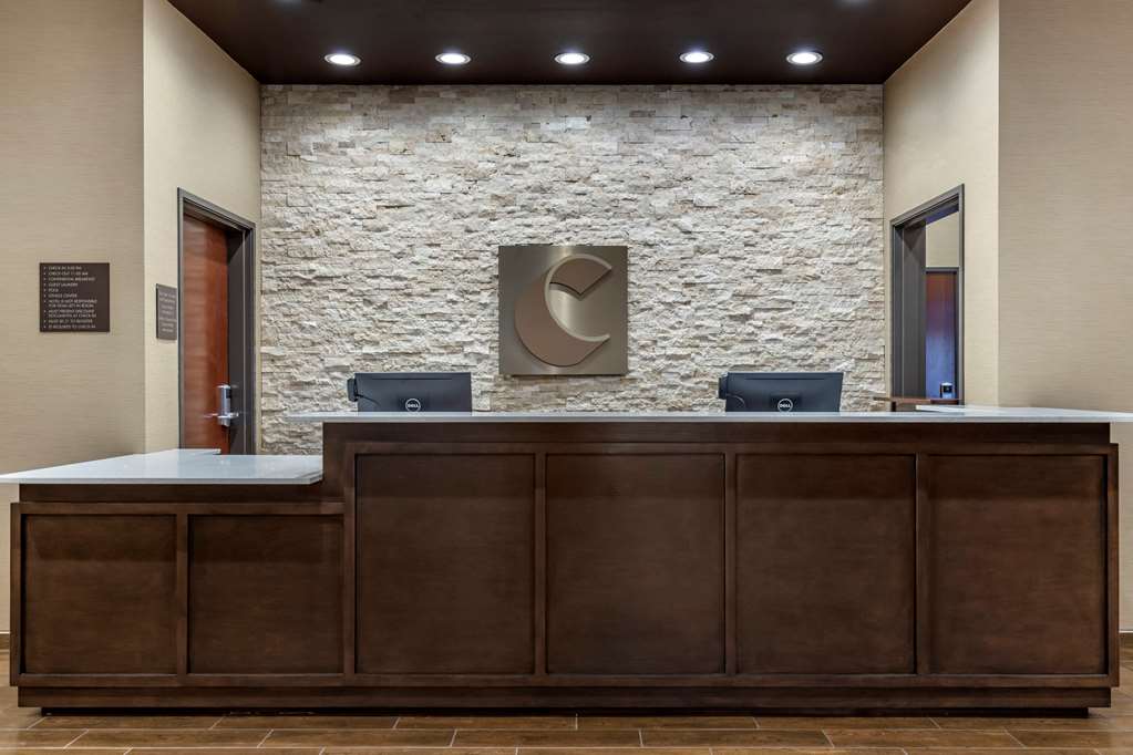 Comfort Suites San Antonio Ft. Sam Houston SAMMC Area - photo 3