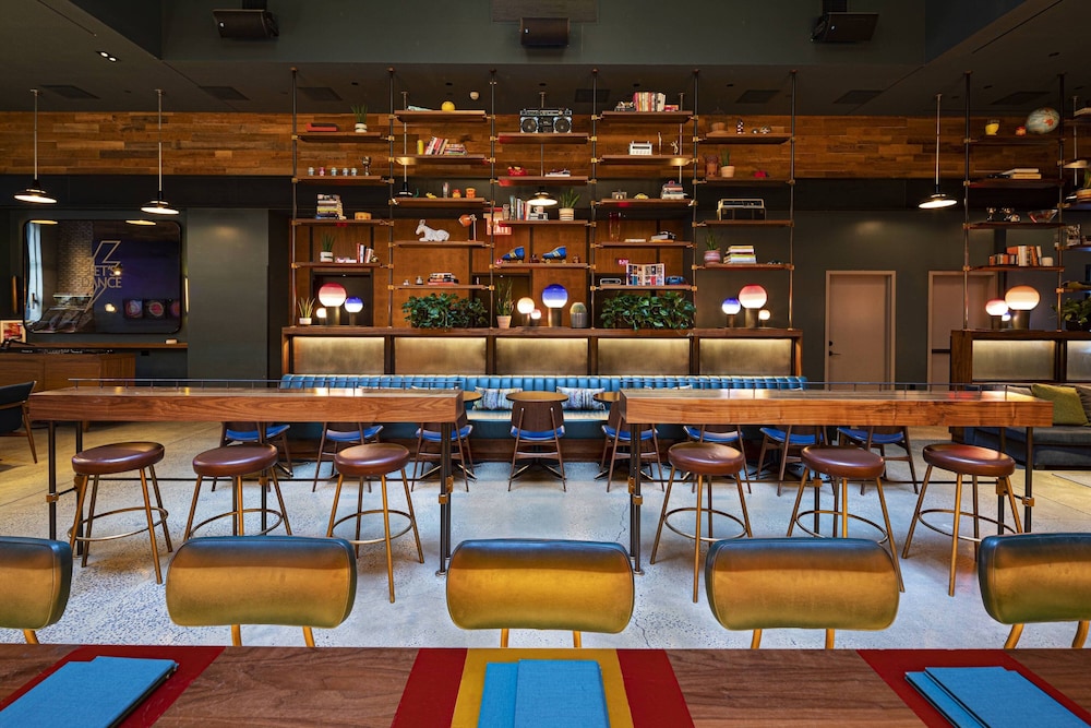 Moxy NYC Downtown - photo 50