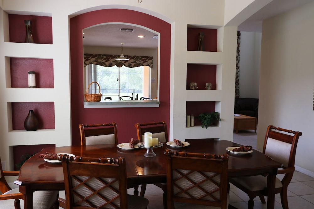 7BR 4.5BA Home in Emerald Island Resort by CV 2708 - photo 8