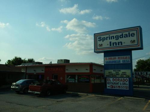 Springdale Inn - photo 2