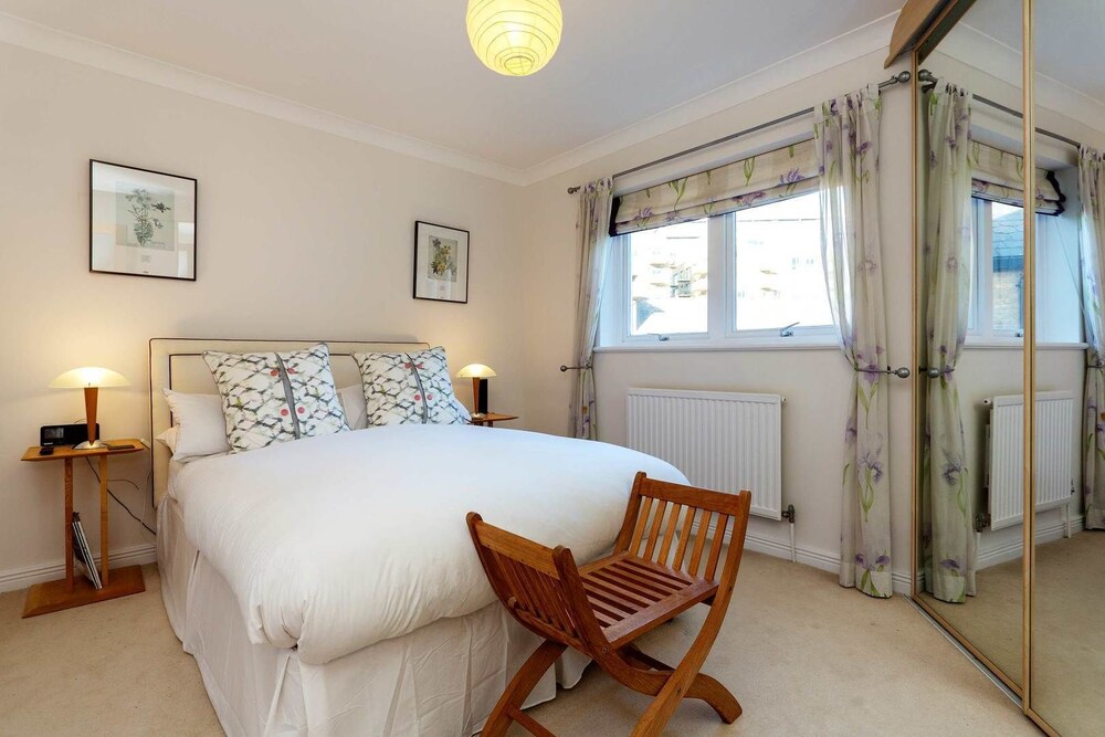 London Tower Bridge Apartments