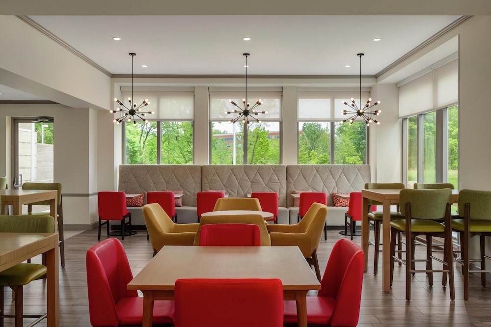 Hilton Garden Inn Cleveland Airport - photo 23