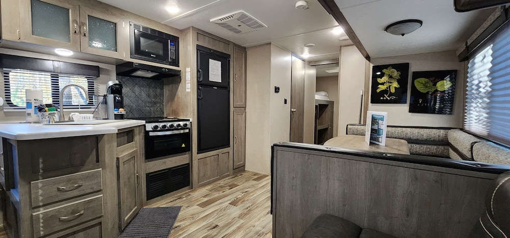Emberglow Outdoor Resort - photo 109
