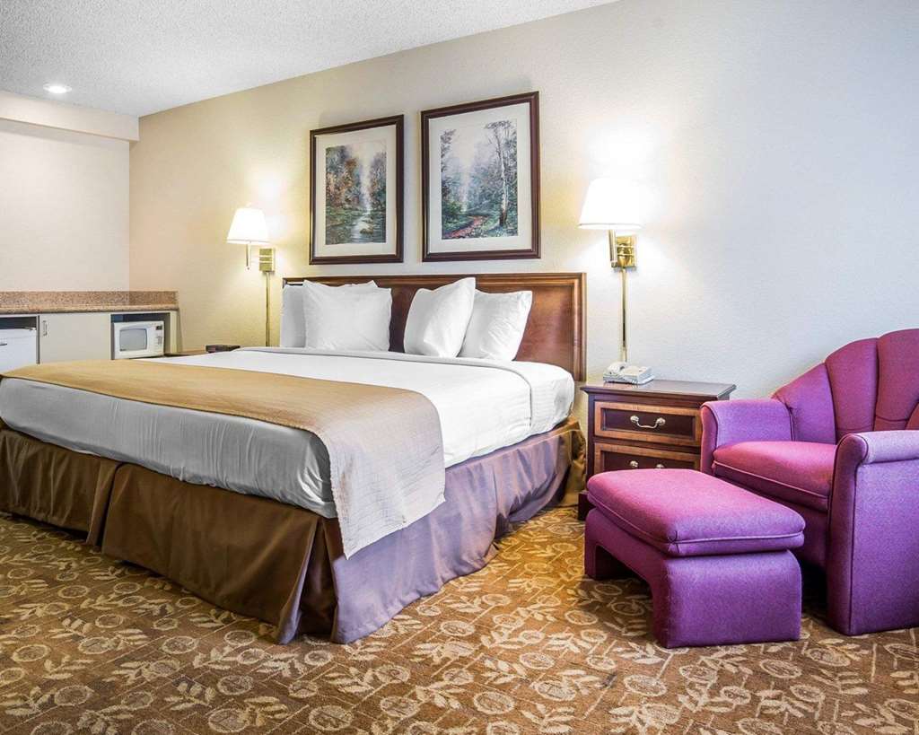 Quality Inn And Suites Minden - photo 15