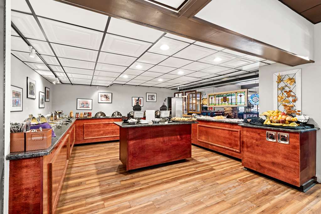 Genetti Hotel SureStay Collection by Best Western - photo 8