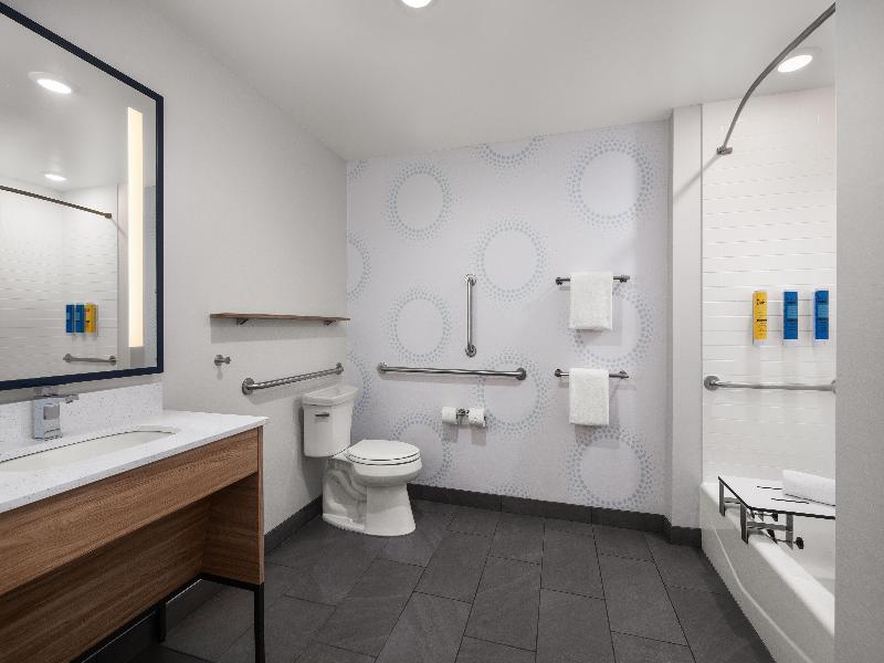 Home2 Suites by Hilton Flagstaff - photo 49
