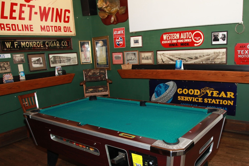 The Winter Inn - photo 30