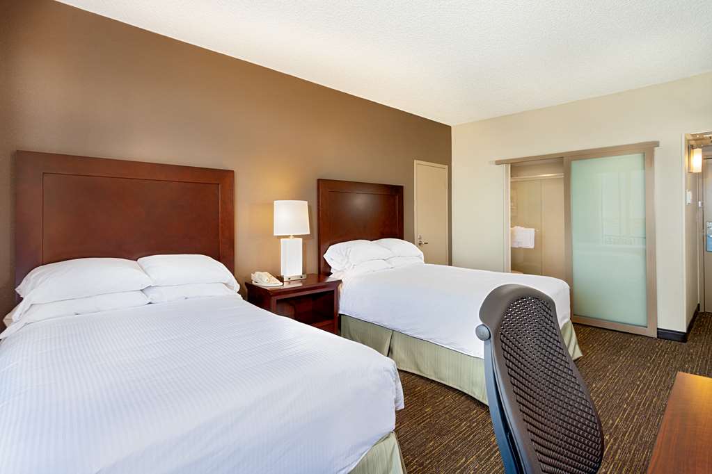 Wyndham San Diego Bayside - photo 9