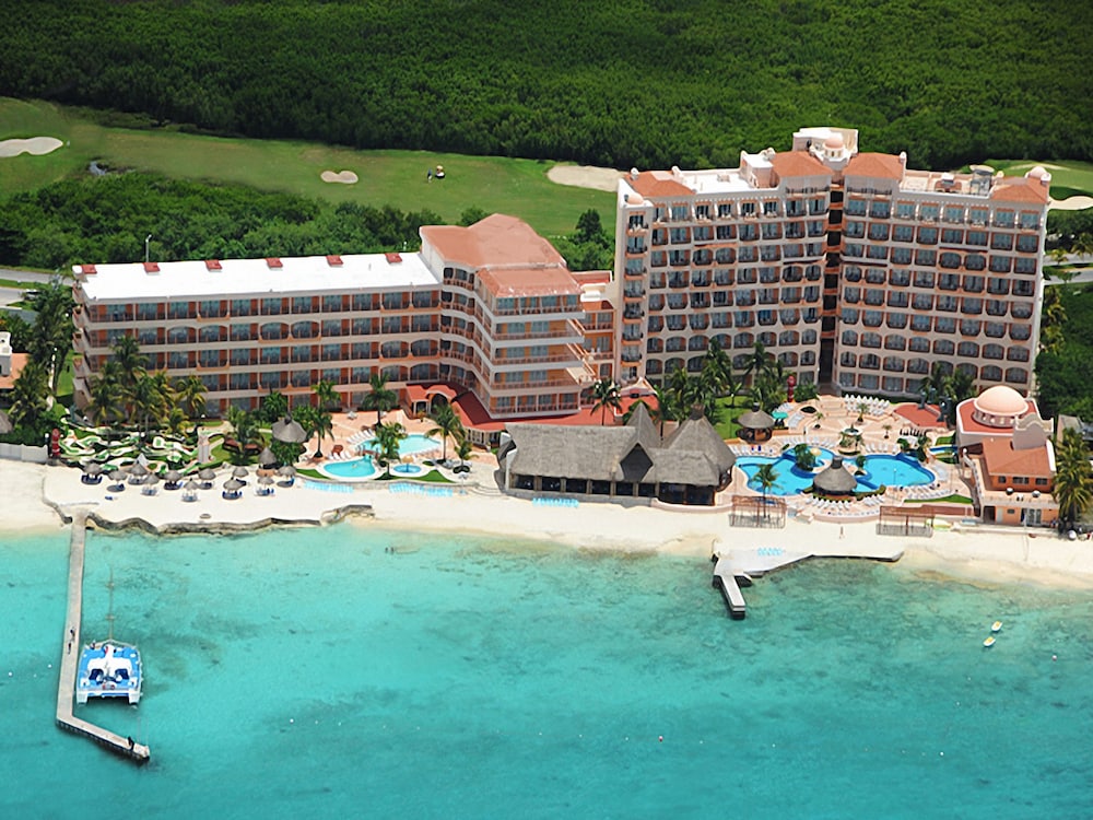Hotel image of El Cozumeleño Beach Resort All Inclusive