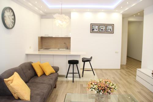 Shartava Deluxe Apartment