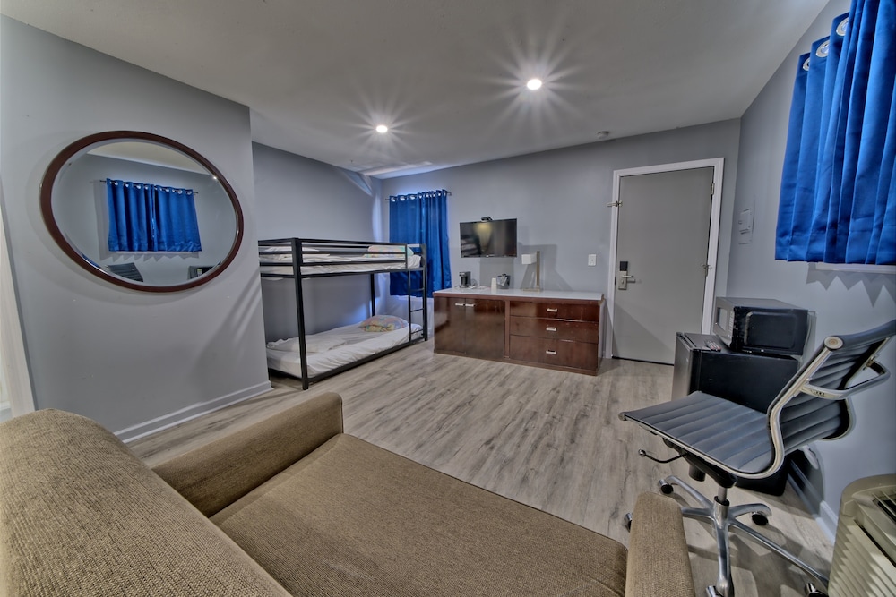 Aqua View Motel - photo 21