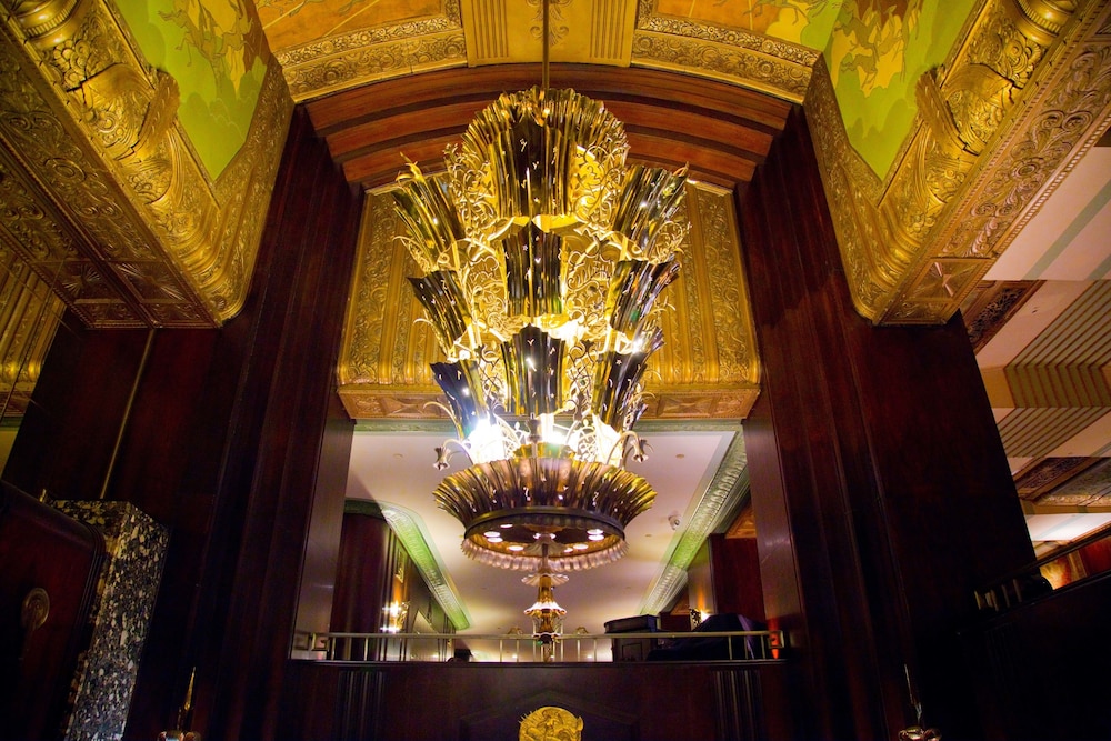 Hilton Cincinnati Netherland Plaza - photo 5